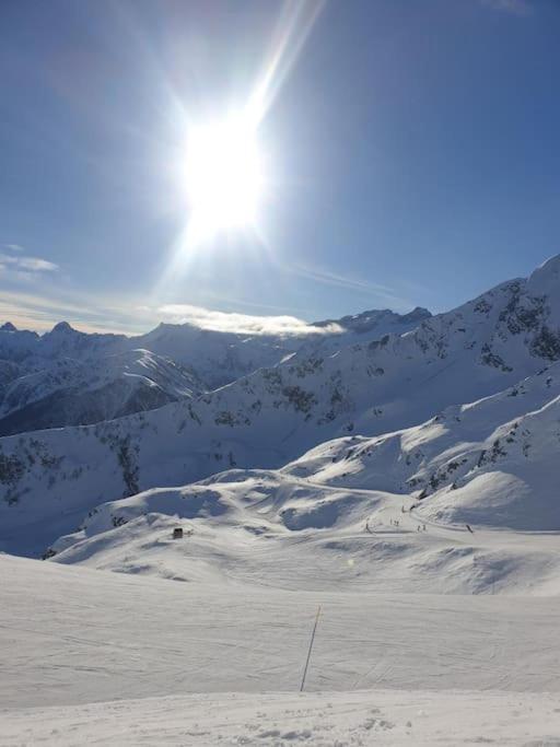 Appartement Au Pied Des Telecabines Res La Soulan Bagneres-de-Luchon Екстер'єр фото