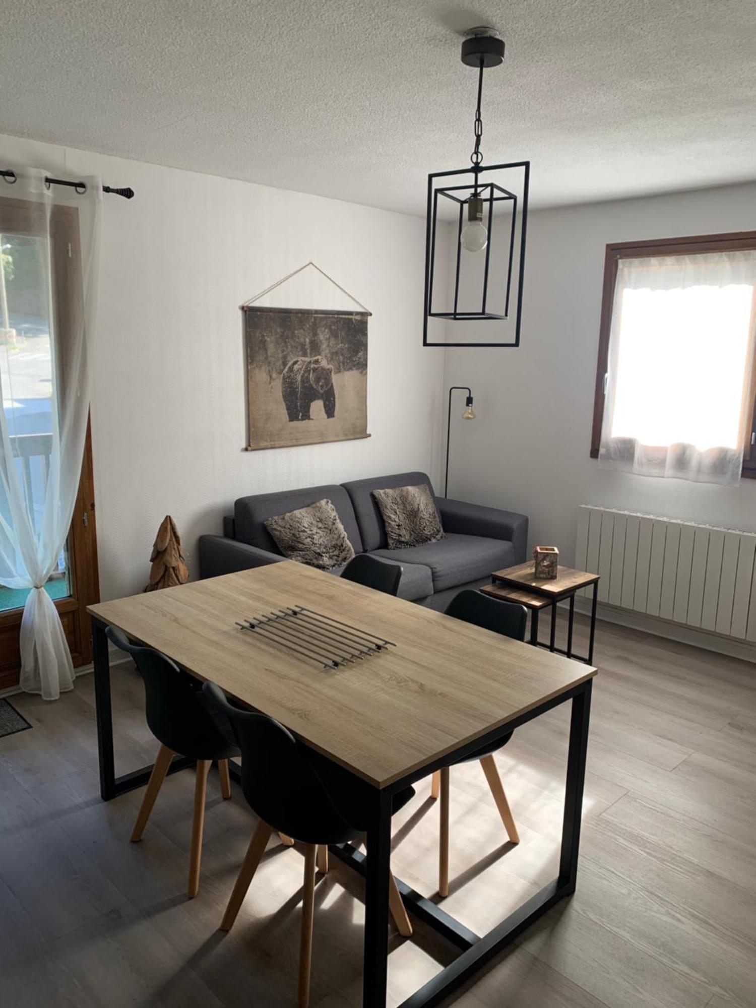 Appartement Au Pied Des Telecabines Res La Soulan Bagneres-de-Luchon Екстер'єр фото